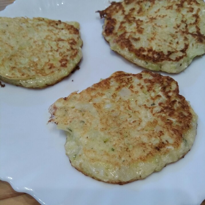 豆腐で作るふわふわお好み焼き【離乳食、幼児食に】